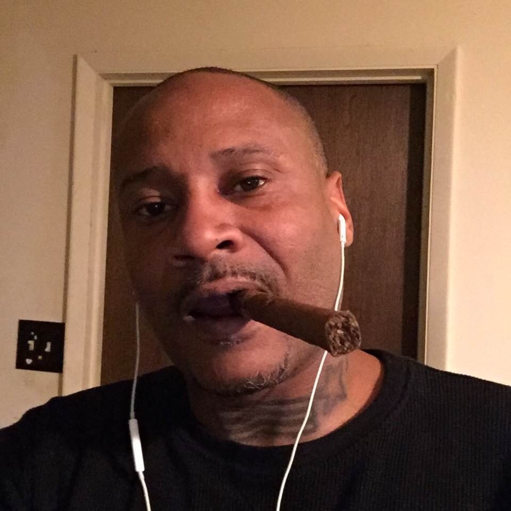 Meet your Posher, Howard